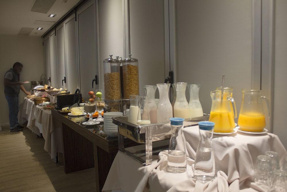 Regency Golf - Hotel Urbano Montevideo Zewnętrze zdjęcie