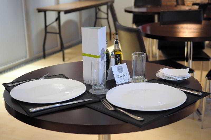 Regency Golf - Hotel Urbano Montevideo Zewnętrze zdjęcie