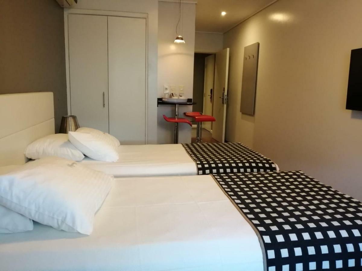 Regency Golf - Hotel Urbano Montevideo Zewnętrze zdjęcie